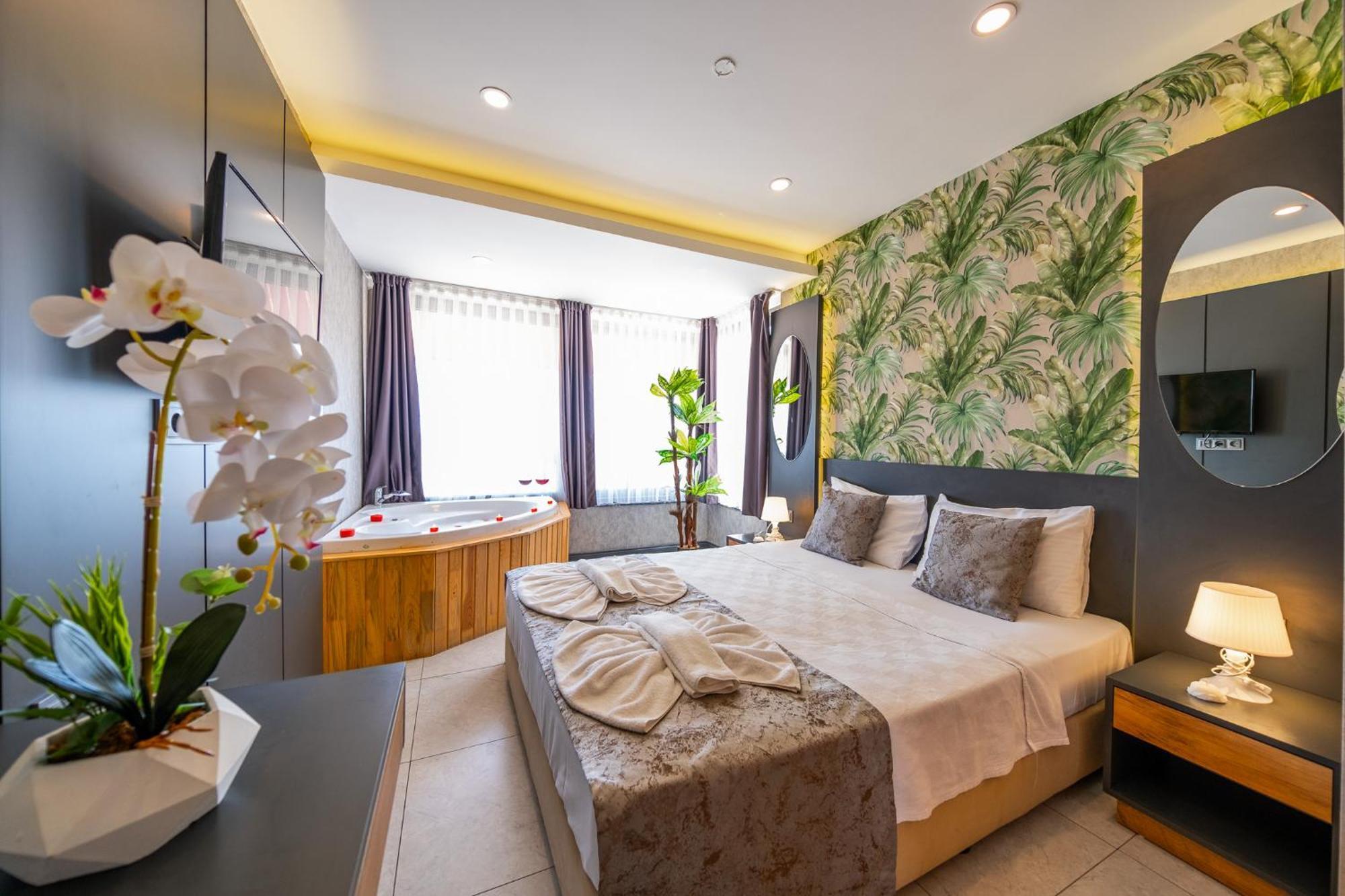 Mrt Suites Lara อันตัลยา ภายนอก รูปภาพ