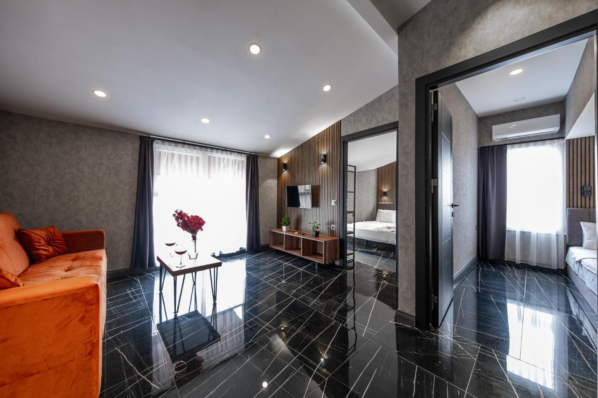 Mrt Suites Lara อันตัลยา ภายนอก รูปภาพ