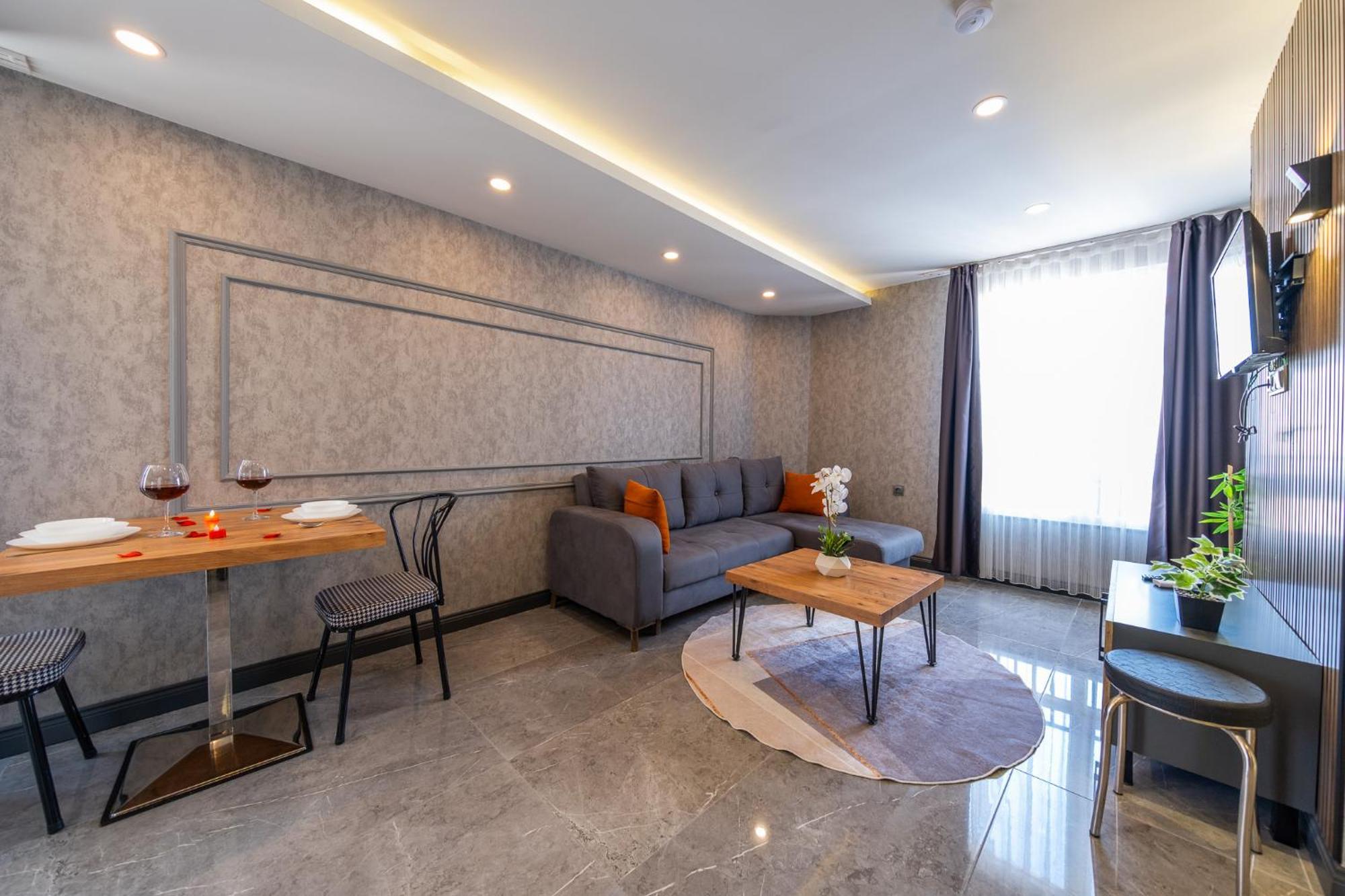 Mrt Suites Lara อันตัลยา ภายนอก รูปภาพ